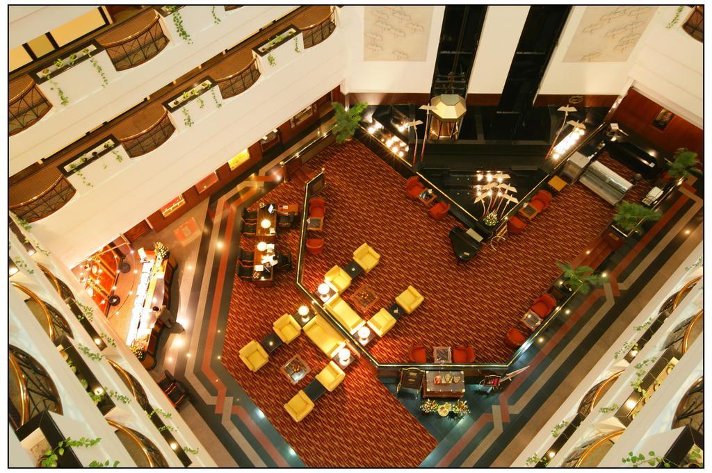 Sun-N-Sand Pune Exterior foto